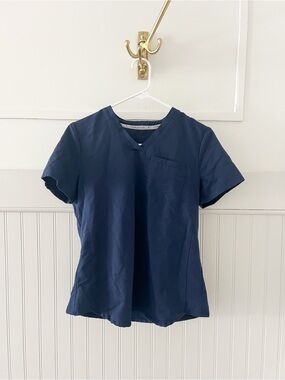 Fabletics Navy V-Neck Short Sleeve Top